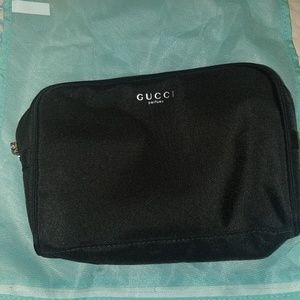 Gucci make up bag